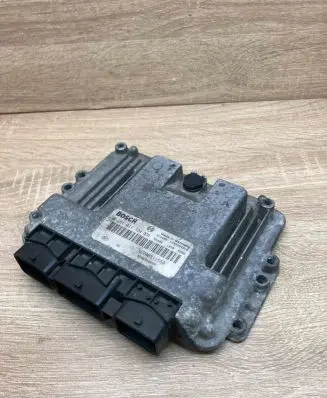 Renault Master II Engine control unit/module ECU 8200311550 0281011724