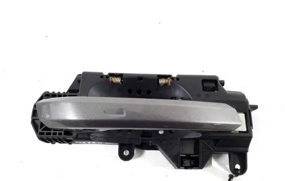 Rear door exterior handle
