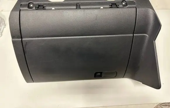 Volkswagen Golf VII Glove box 5g1857290k