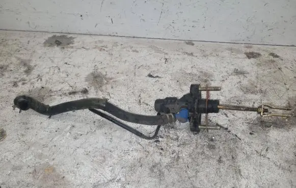 Toyota Avensis T250 Clutch master cylinder