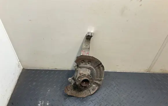BMW 5 GT F07 Front wheel hub 