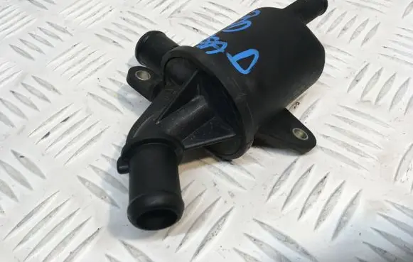 Opel Corsa D Oil breather separator 55185372