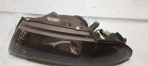 Mitsubishi Carisma Headlight/headlamp 15157700 151577-00