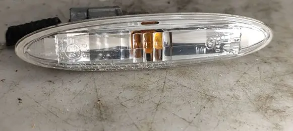 Lexus IS 220D-250-350 Front fender indicator light 30308 A045053