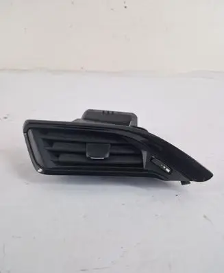 Peugeot 208 Dash center air vent grill 9633131777