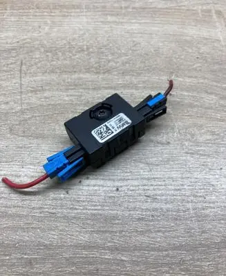 BMW 1 F20 F21 Aerial antenna amplifier 9181453 1683019