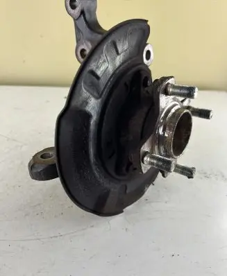 Suzuki Ignis Front wheel hub spindle knuckle