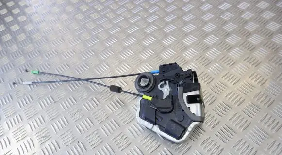 Lexus GS 250 350 300H 450H Rear door lock 6906012410