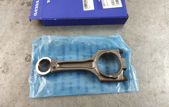Volvo XC60 Connecting rod/conrod 30777189