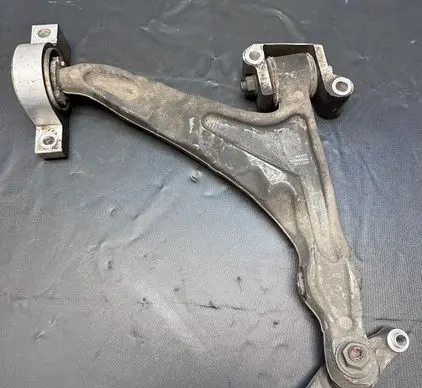Volvo S90, V90 Front lower control arm/wishbone 31360832 31360835