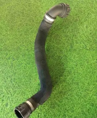 BMW M6 Coolant pipe/hose 7834052