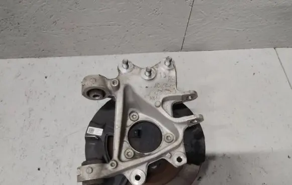 Hyundai Tucson IV NX4 Rear wheel hub 52716N7100