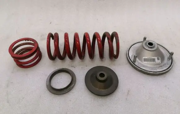 Porsche 718 Cayman 982 982c Rear coil spring 98133353181