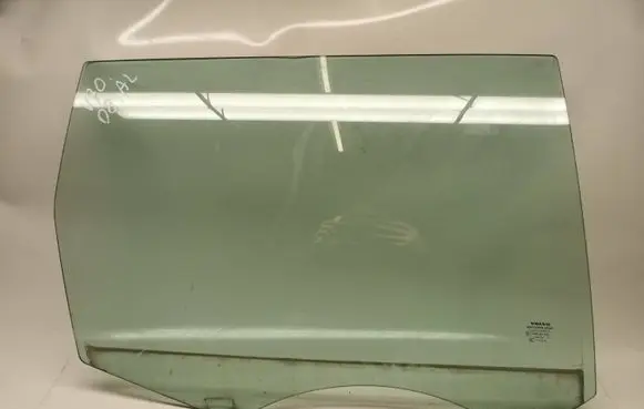Volvo V70 Rear door window glass 43R001105 E000186