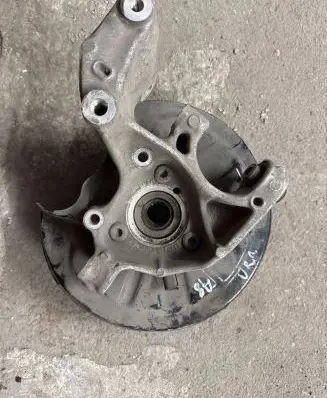 Volkswagen PASSAT B8 Rear wheel hub spindle/knuckle 3Q0505435H