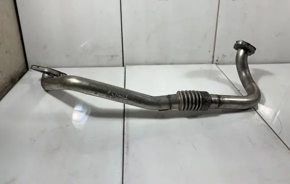 Audi A4 S4 B8 8K EGR valve line/pipe/hose 03L131521AD