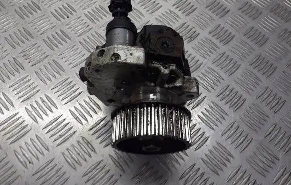 Chrysler Grand Voyager IV Fuel injection high pressure pump 445010034