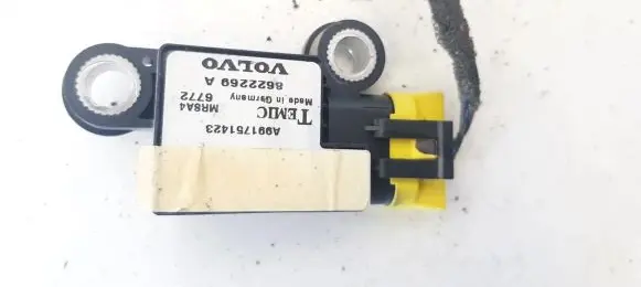 Volvo S70 V70 V70 XC Airbag deployment crash/impact sensor A991751423 8622269a