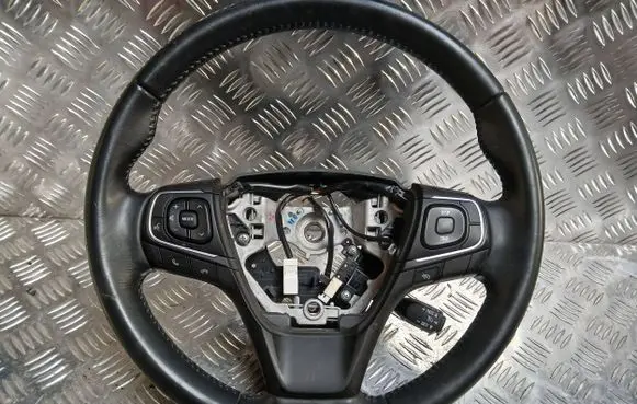Toyota Avensis T270 Steering wheel