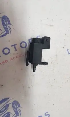 BMW 5 GT F07 Turbo solenoid valve 7810831
