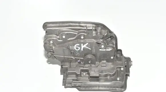 BMW 2 F46 Rear door lock 7281939 51227281939