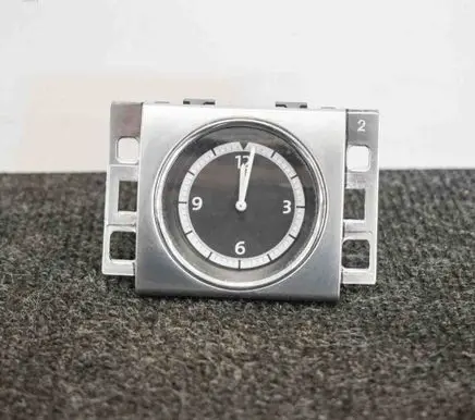 Volkswagen PASSAT CC Clock 3C8919204A 235816601