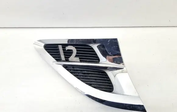 Bentley Continental Fender grill 3SD821273B