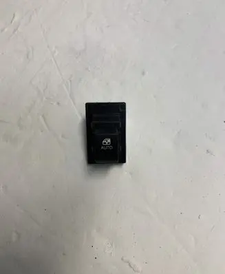 KIA Ceed Electric window control switch 935751H100 3695111000