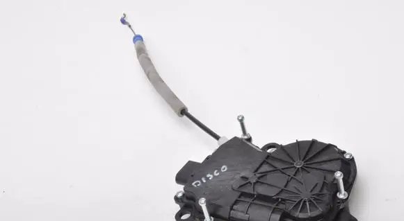 Land Rover Discovery 5 Tailgate exterior lock DK62-404C10-AE