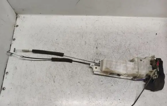 Chrysler Pacifica Rear door lock