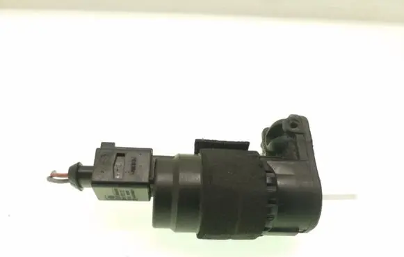 Windscreen/windshield washer pump