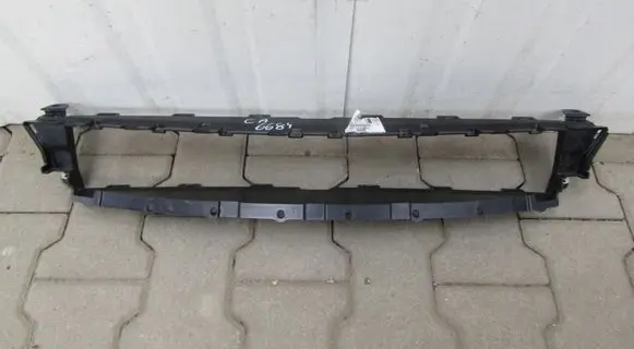 Opel Astra K Radiator trim 39061597