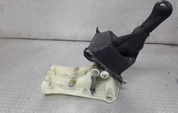 Honda HR-V Gear shifter/selector