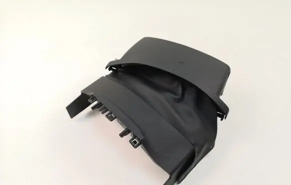 Peugeot 3008 I Steering wheel column trim 9685320777