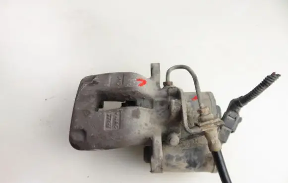 Rear brake caliper