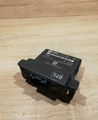 Volkswagen PASSAT B6 Gateway control module 3C0907530C