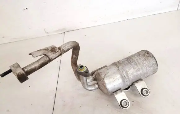 Volvo V50 Air conditioning (A/C) air dryer 