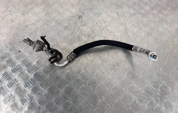 Maserati Ghibli Air conditioning (A/C) pipe/hose 670038906
