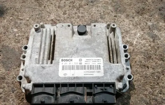 Renault Trafic II (X83) Engine control unit/module 0281011529 8200546983