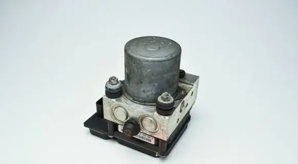 Audi A4 S4 B7 8E 8H ABS Pump 8E0614517AL 8E0910517E