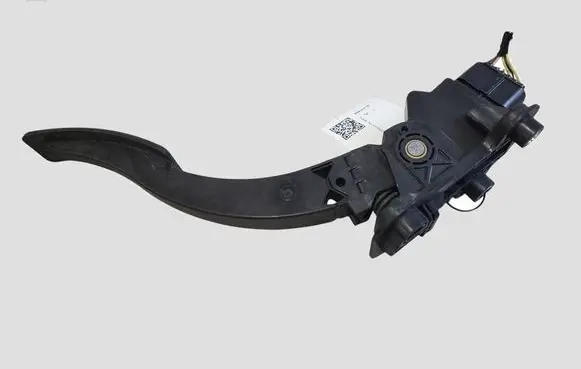 Citroen C-Crosser Accelerator throttle pedal MN101544