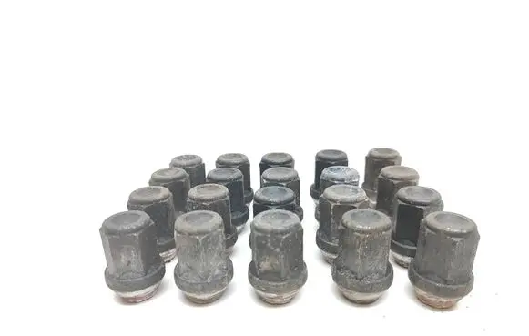 Nuts/bolts
