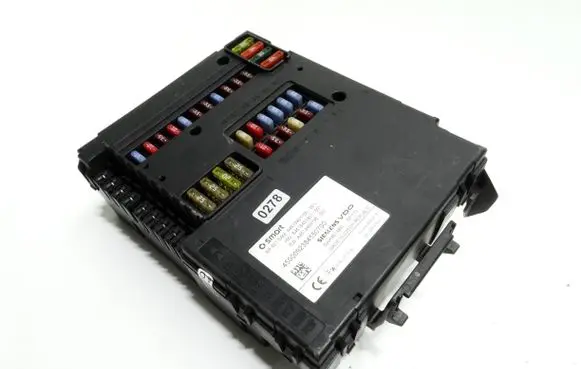 Smart ForTwo II Fuse box set A4515401150 A4514469795 A4515451601
