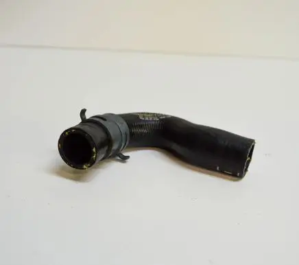 Audi A4 S4 B9 8W Engine coolant pipe/hose 8W1819372A