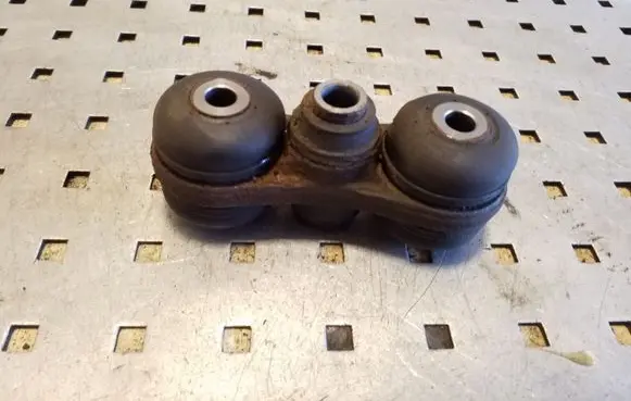 Other rear suspension part