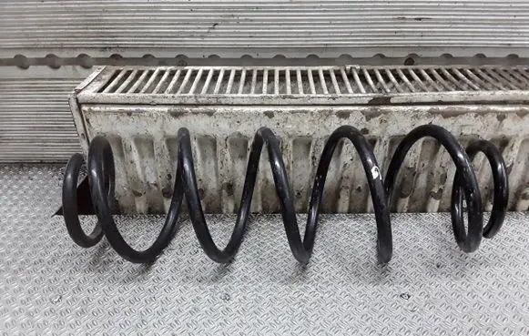 Mercedes-Benz B W245 Rear coil spring