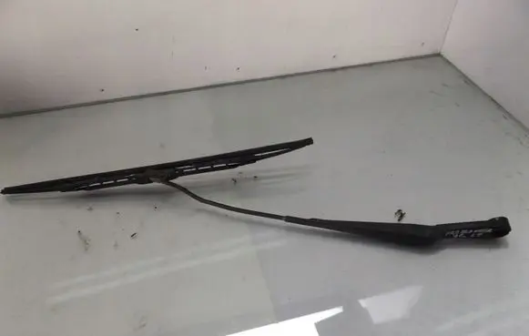 Land Rover Freelander Front wiper blade arm