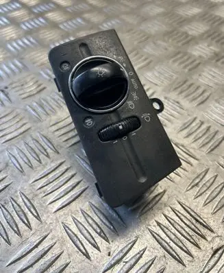 Mercedes-Benz E W211 Light switch 2115450904