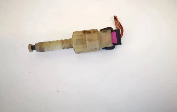 Audi A6 S6 C5 4B Brake pedal sensor switch 4a0945515a