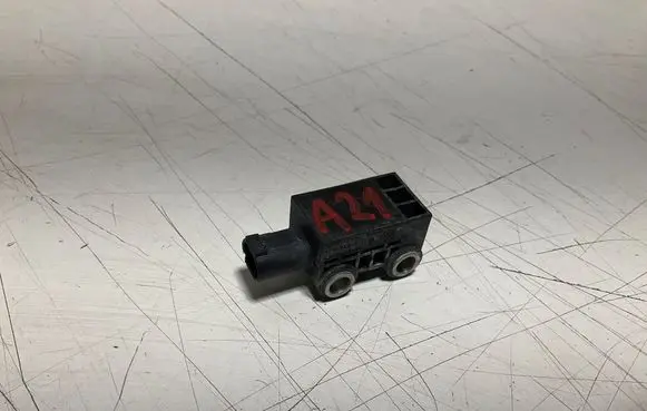 BMW 5 E60 E61 Airbag deployment crash/impact sensor 6964608